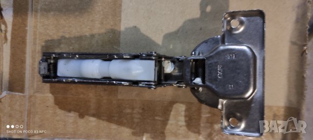 мебелна панта с амортисьор и клипс, снимка 2 - Други - 34640872