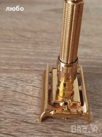 Самобръсначка GILLETE ARISTOCRAT Във 22 м Златно Покритие Чисто Нова не Употребявана , снимка 12 - Други ценни предмети - 52357117