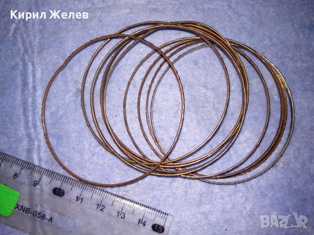 КОМПЛЕКТ КРАСИВО ОРНАМЕНТИРАНИ ФИНИ ТЪНКИ ЗВЪНТЯЩИ БРОНЗИРАНИ ГРИВНИ 37925, снимка 4 - Гривни - 40814154