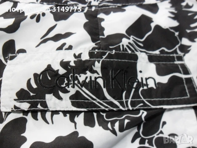 Бански на Calvin Klein двулицев Чисто нов , снимка 3 - Бански костюми - 50676562
