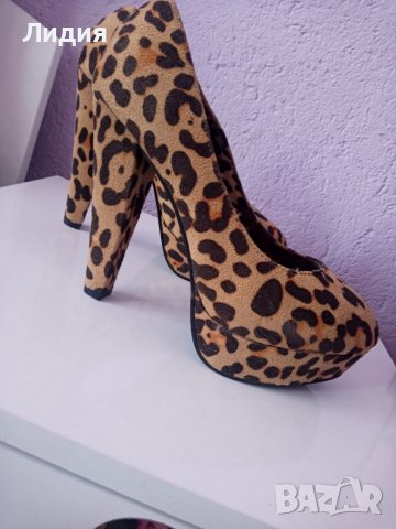 Леопардови дамски обувки на ток уникален стилен модел , снимка 3 - Дамски обувки на ток - 36780289
