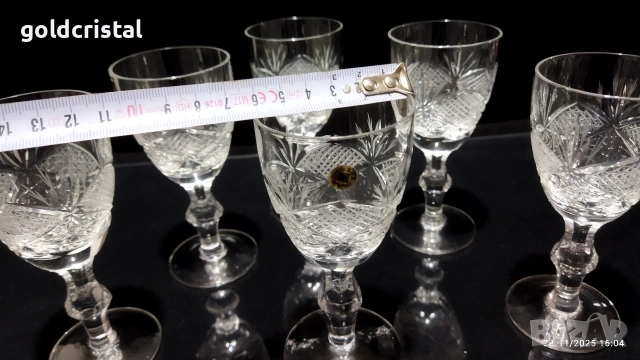 Кристални чаши , снимка 4 - Антикварни и старинни предмети - 37412466