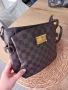 Дамска чанта Louis Vuitton, снимка 10