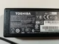 Оригинално зарядно TOSHIBA 19V / 3.42A / 65W, снимка 2
