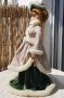 Порцеланова кукла със стойка , снимка 4