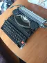 Продавам работеща пишеща машина, снимка 1