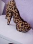 Леопардови дамски обувки на ток уникален стилен модел , снимка 3