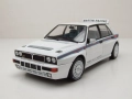 Lancia Delta HF Integrale Evo 1 Martini 6 1992 - мащаб 1:18 на Solido моделът е нов в кутия, снимка 1