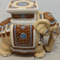 Голям керамичен слон, снимка 2 - Антикварни и старинни предмети - 32718501