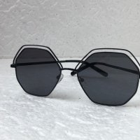 Fendi 2020 дамски слънчеви шестоъгълна форма 5 цвята, снимка 11 - Слънчеви и диоптрични очила - 28632822