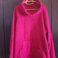 червено поларено горнище размер ХЛ, снимка 1 - Блузи с дълъг ръкав и пуловери - 27740062