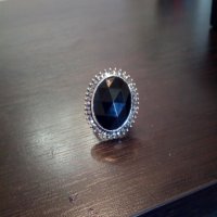 Дамски пръстен, снимка 1 - Пръстени - 32544363