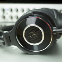 Професионални студийни слушалки OneOdio Monitor 60, 20Hz-40kHz,1600 mw, 38 Ом, снимка 2 - Слушалки и портативни колонки - 36544529