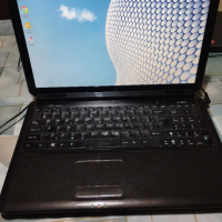 Лаптоп Asus K50ij , снимка 1 - Лаптопи за работа - 44847112