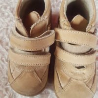 Продавам детски обувки, снимка 1 - Детски обувки - 28983619