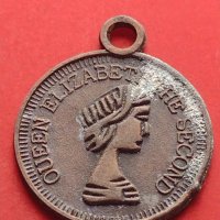 Медальони 3 броя Кралица Елизабет втора стари за КОЛЕКЦИОНЕРИ 28619, снимка 2 - Други ценни предмети - 43029315