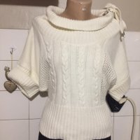 уникален бял пуловер с къс ръкав, снимка 1 - Блузи с дълъг ръкав и пуловери - 39256077