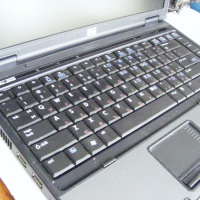 Работещ лаптоп за части HP Compaq 6510b, снимка 10 - Части за лаптопи - 44877255