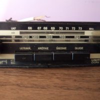 Старо  радио за кола UNITRA SAFARI 2, снимка 1 - Антикварни и старинни предмети - 28078917