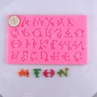 Азбука латиница главни букви със сърца силиконов молд форма фондан декор , снимка 1 - Форми - 37340961