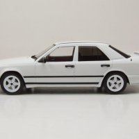 Mercedes W124 Tuning 1986 - мащаб 1:18 на Model Car Group моделът е нов в кутия, снимка 3 - Колекции - 39529566