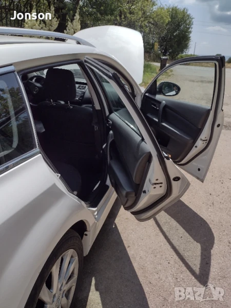 Mazda 6 2,2 MZR 129к.с Комби, снимка 1