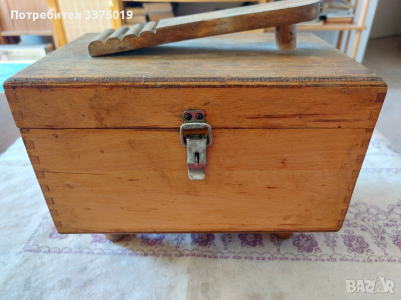 Стара кутия за лъскане на обувки, снимка 1