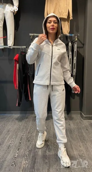 Нов дамски екипи Nike tech fleece , снимка 1