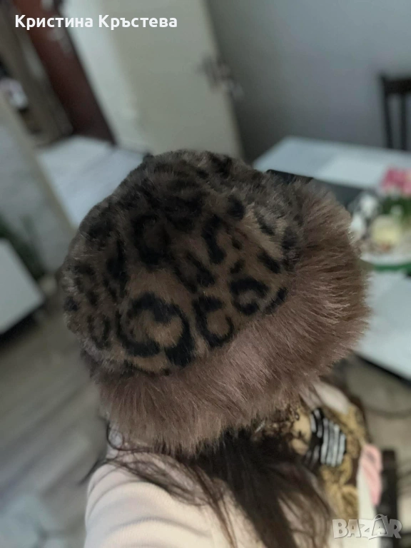 Дамска шапка, снимка 1