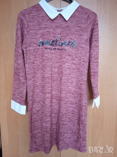 Рокля с яка и пайети , снимка 1