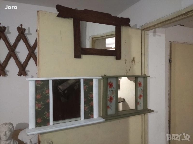 стари пешкирници и огледала, снимка 1