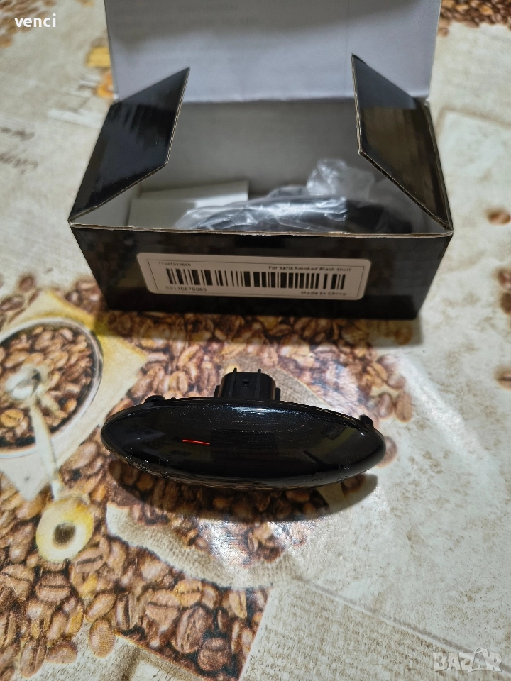 Бягащи мигачи -Тойота Ярис, снимка 1