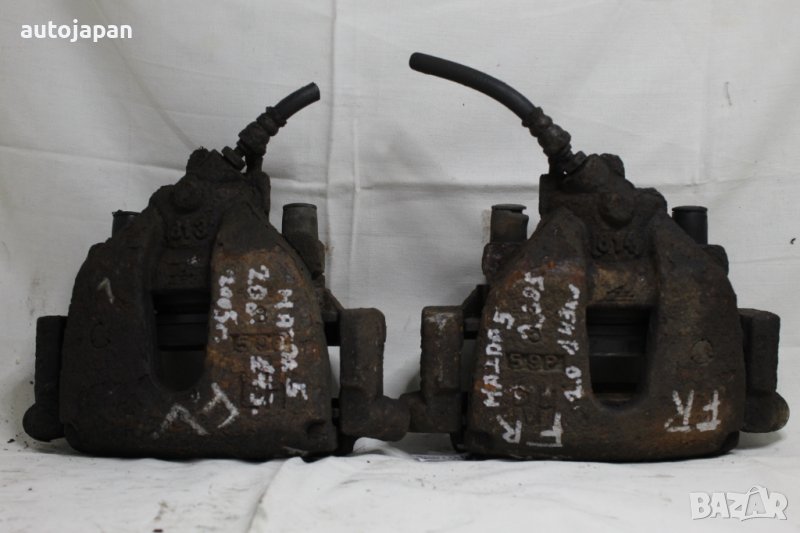 Предни спирачни апарати Мазда 5 2.0 146кс 05г Mazda 5 2.0 146hp 2005, снимка 1