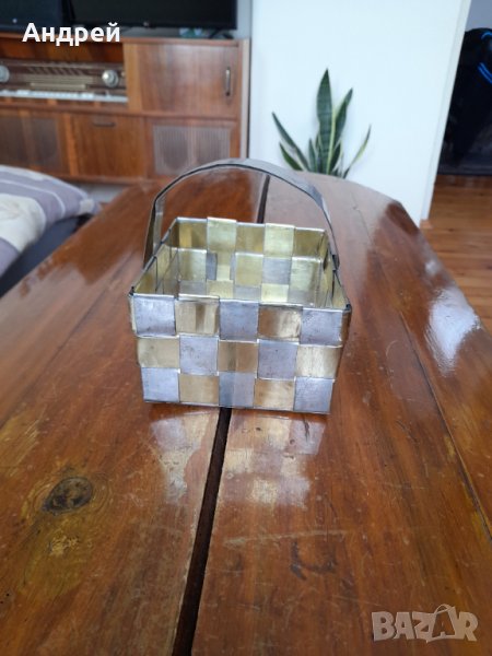 Стара метална кошница, снимка 1