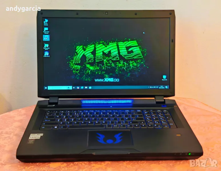 Clevo P375SM/Core i7-4710QM/Dual NVidia GTX 860M 4GB/16GB RAM/128GB SSD + 750GB HDD XMG SAGER, снимка 1