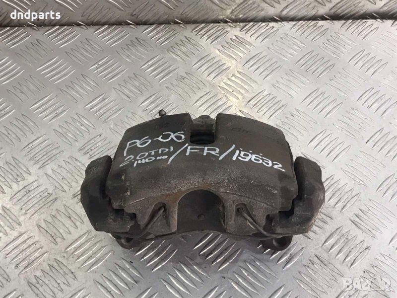 Преден десен спирачен апарат VW Passat 6,2.0TDI,140кс.,2005г., снимка 1