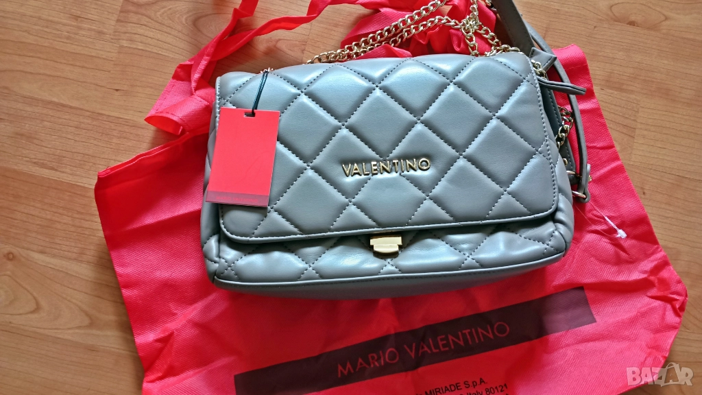 Valentino нова оригинал , снимка 1