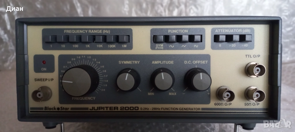 Функционален генератор Jupiter 2000, снимка 1