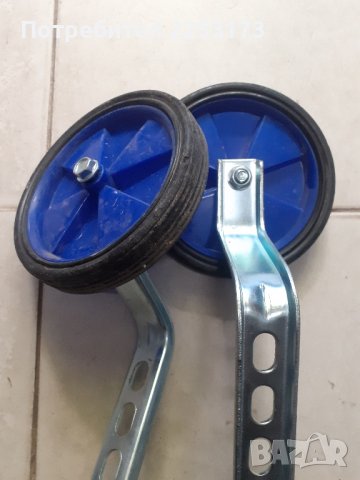 Колела 13см с планки лот, снимка 3 - Части за велосипеди - 43557687