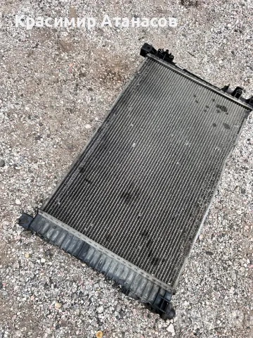 Воден радиатор за Мерцедес Ц-класа W203.автомат 2.2 Cdi.2002г