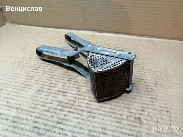 Стара Соц Ръчна Преса. 