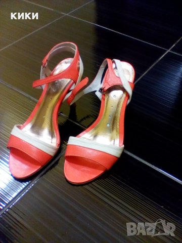 Дамски сандали/чехли, снимка 2 - Сандали - 37303899