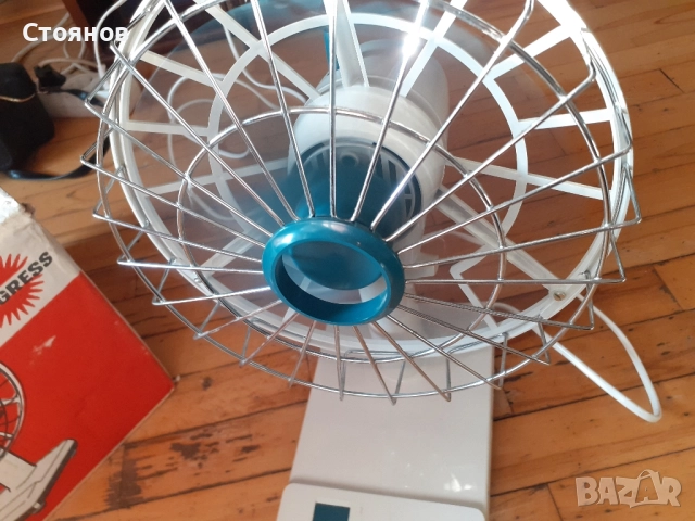 Настолни вентилатори от соца. ZEFIR Z-21,ZEFIR Z-51B,ZEFIR-3,HELIIOS,, PROGRES W20, W60, ТИП 83-1, снимка 2 - Вентилатори - 33160116