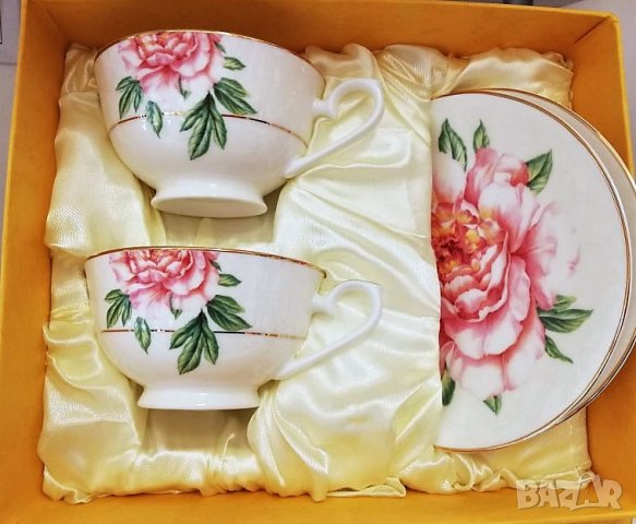 Красиви чаши за кафе с цветя от костен порцелан, снимка 8 - Сервизи - 33270333