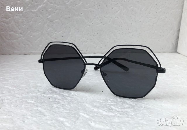 Fendi 2020 дамски слънчеви шестоъгълна форма 5 цвята, снимка 11 - Слънчеви и диоптрични очила - 28632822