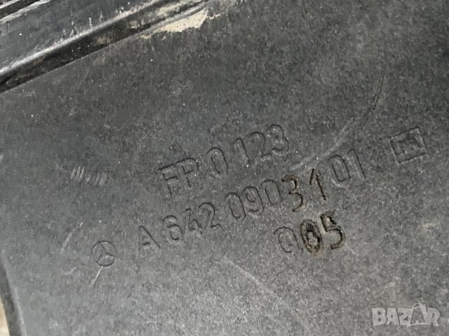 Филтърна кутия за лястовица въздуховод A6420903101 A6420903601, снимка 2 - Части - 44046356