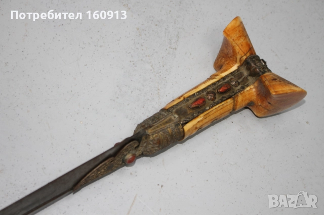 Стар османски балкански ятаган с бели дръжки сребърен обков и корали, снимка 14 - Антикварни и старинни предмети - 52048019