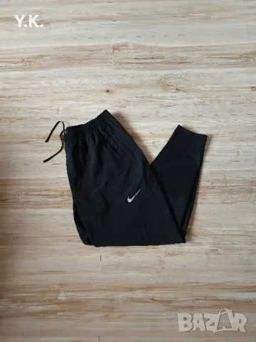 Оригинално мъжко долнище Nike Dri-Fit Essential Hybrid