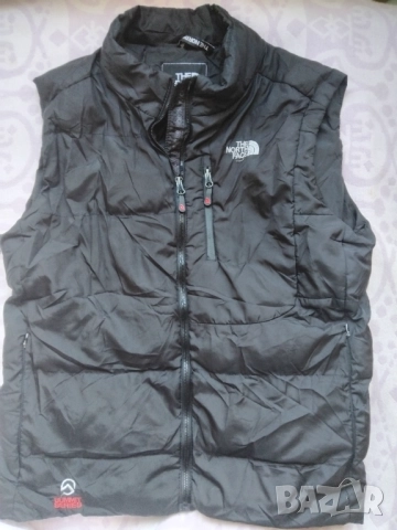 The North Face 100% оригинален дамски елек произведен в USA, снимка 2 - Елеци - 52606419