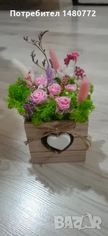 Дървени кашпи с цветя и скандинавски мъх , снимка 2 - Декорация за дома - 48523781